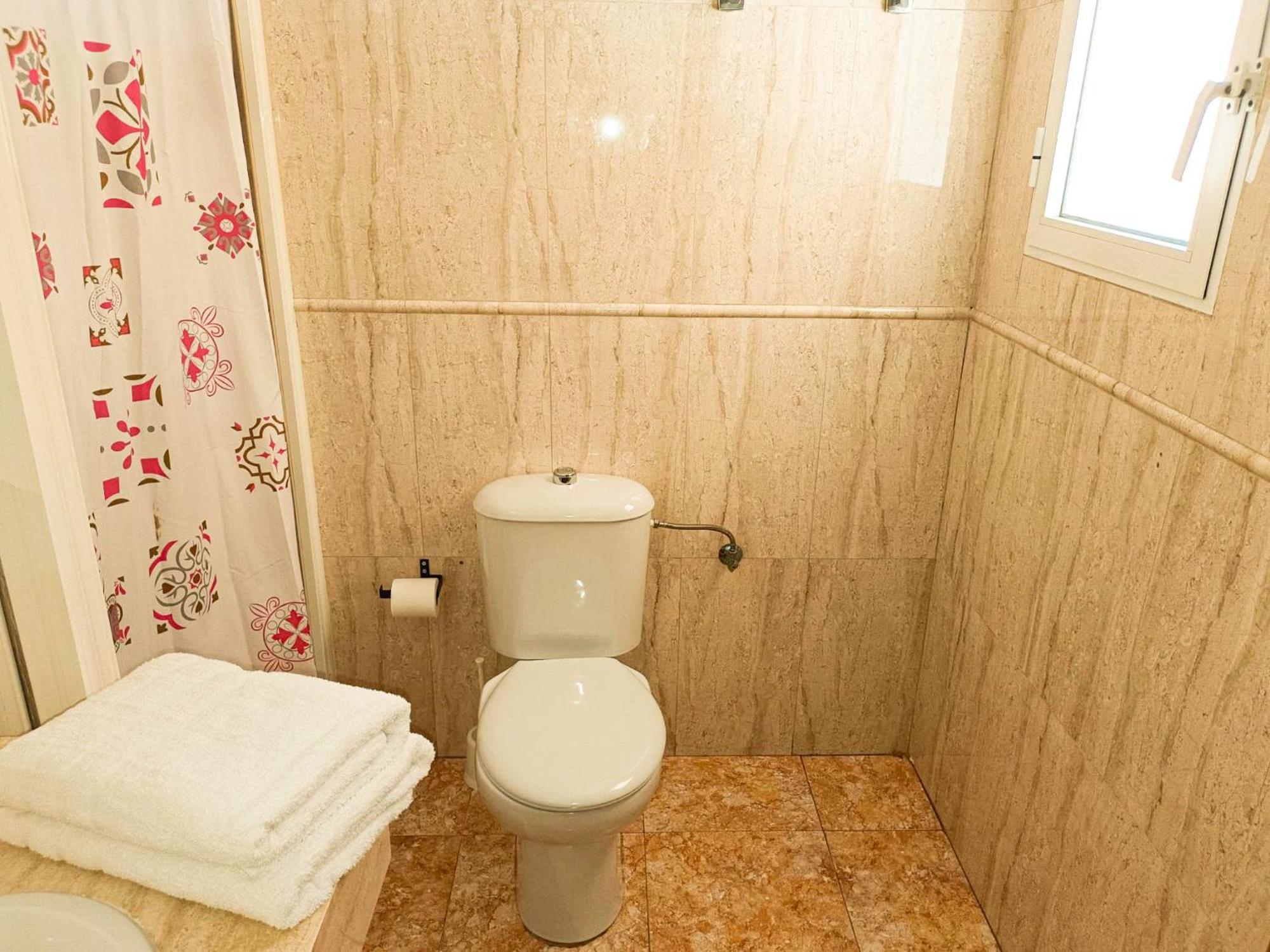 Hostal Gran Via Levante ตอร์เรเวียคา ภายนอก รูปภาพ